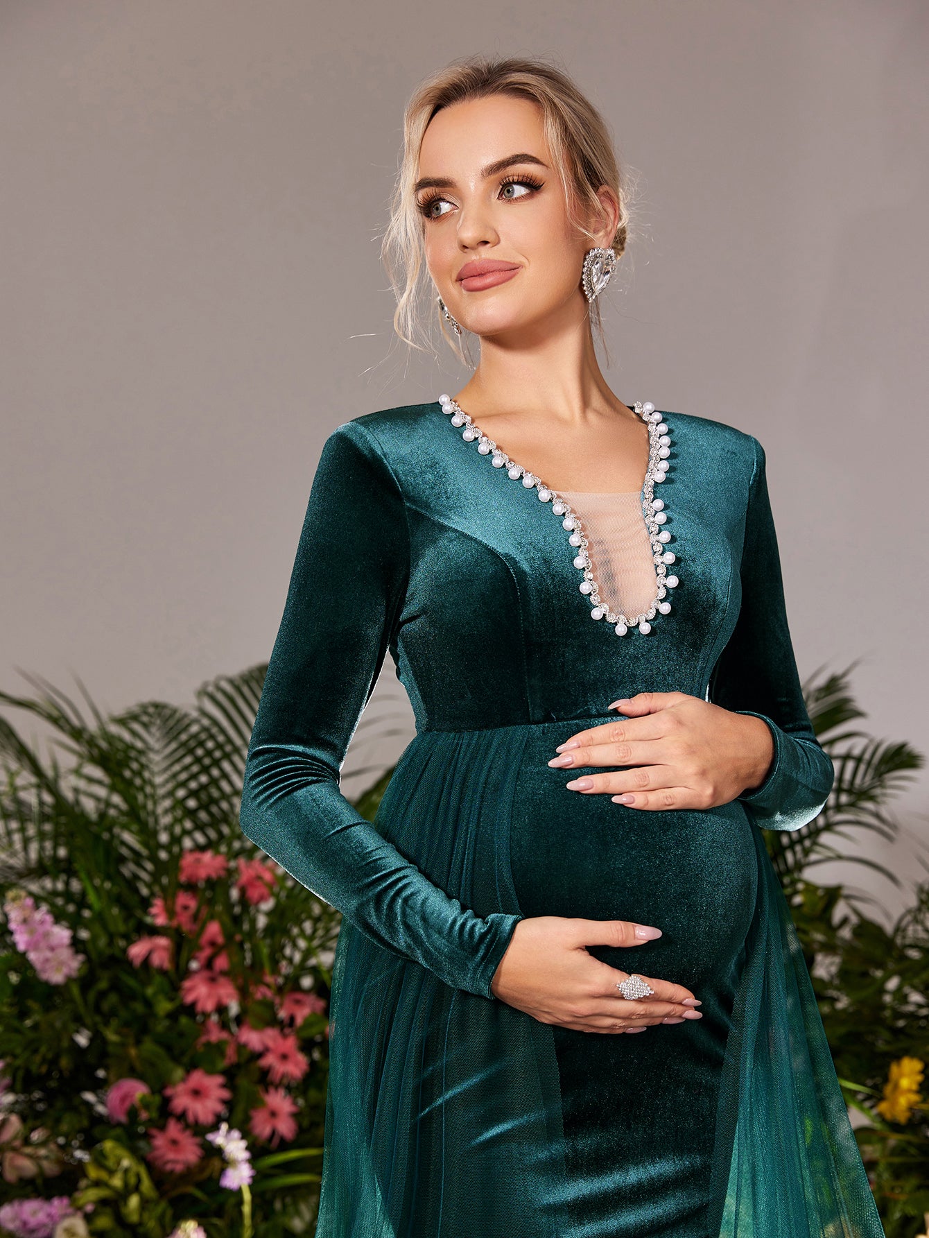 Maternity Pearl Embellished V Neck Mesh Overlay Mermaid Hem Evening Dress